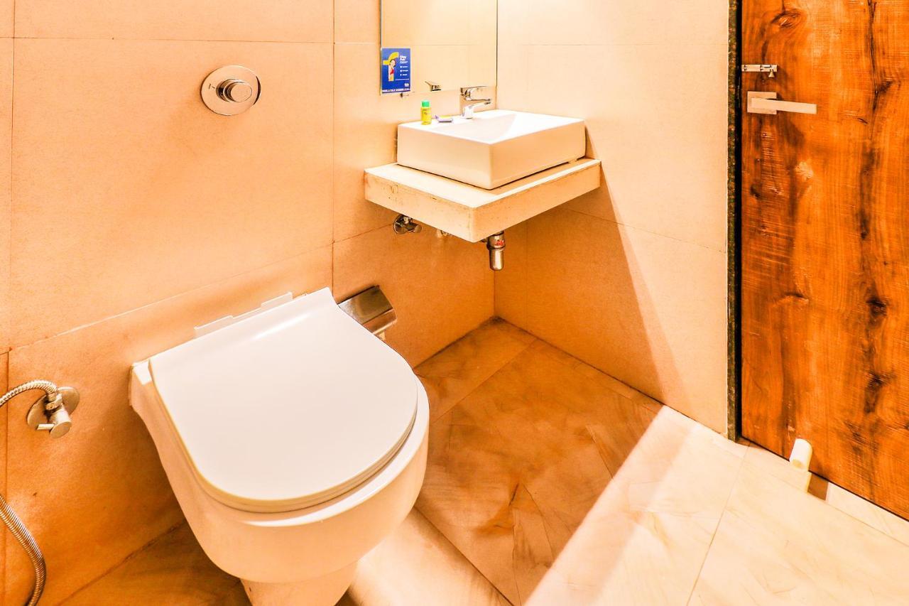 Hotel Byaris International By Bizzgrow Hotels Mumbai Ngoại thất bức ảnh