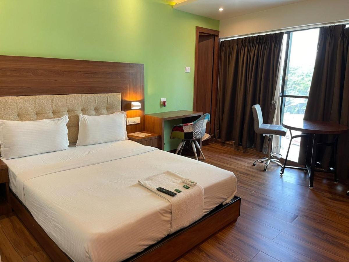 Hotel Byaris International By Bizzgrow Hotels Mumbai Ngoại thất bức ảnh
