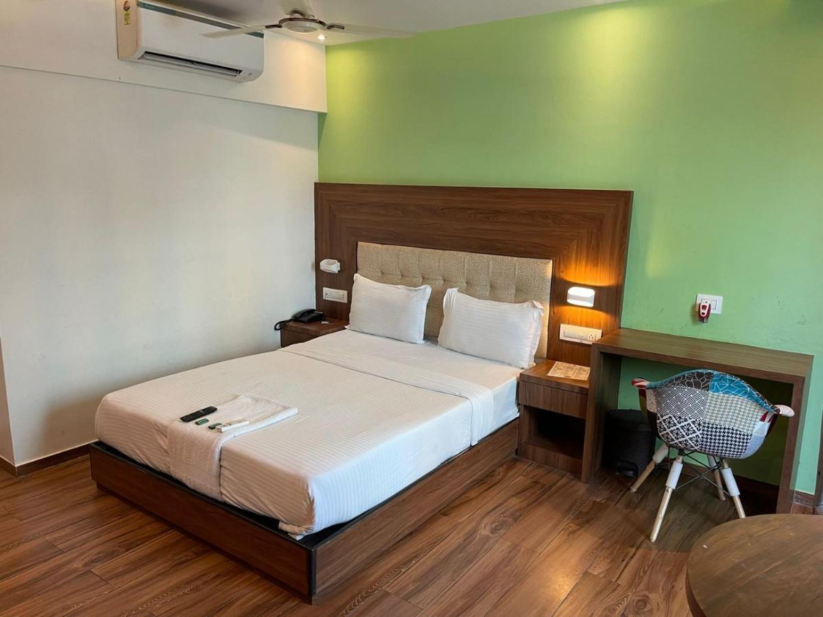 Hotel Byaris International By Bizzgrow Hotels Mumbai Ngoại thất bức ảnh